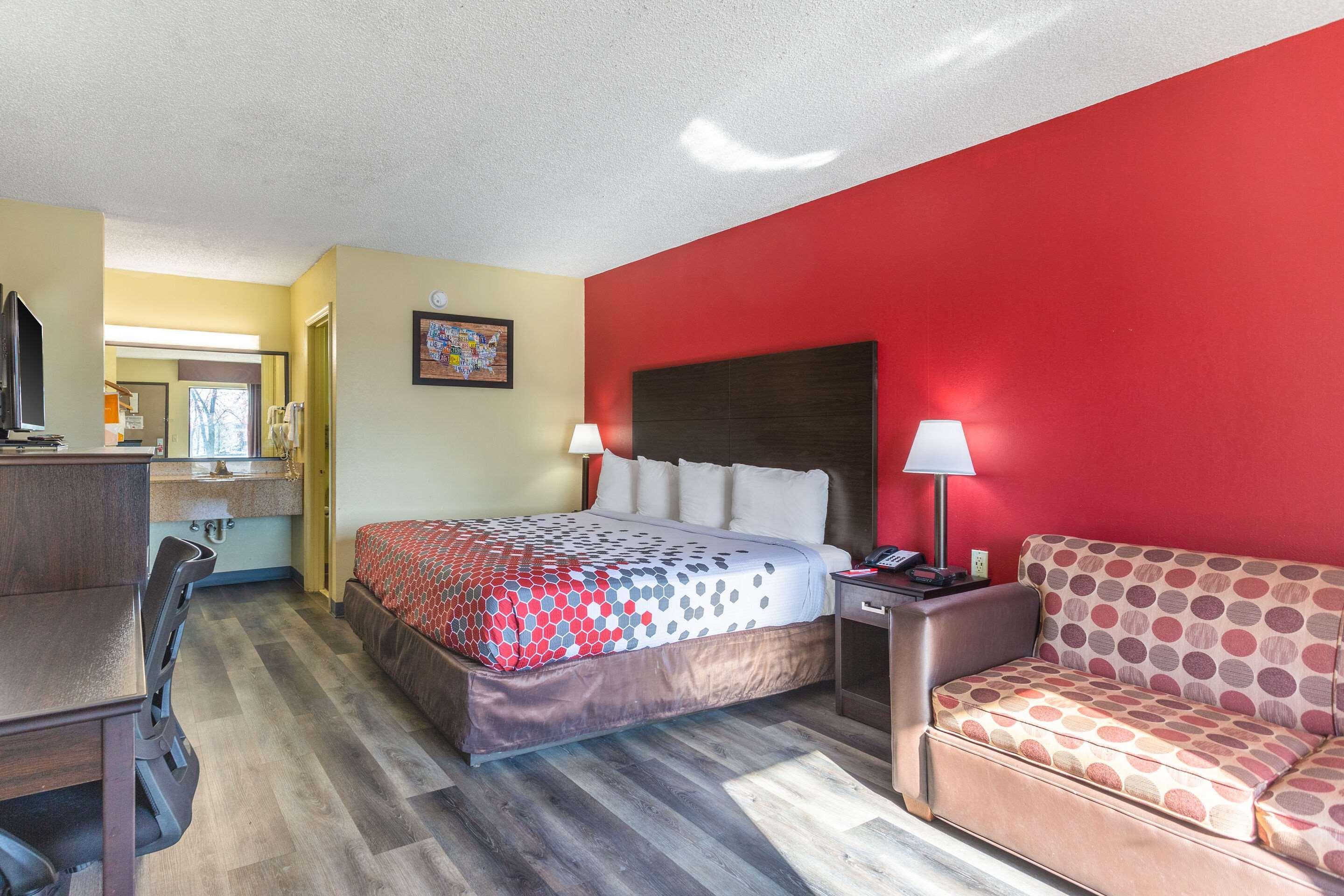Econo Lodge & Suites קלארקסוויל מראה חיצוני תמונה
