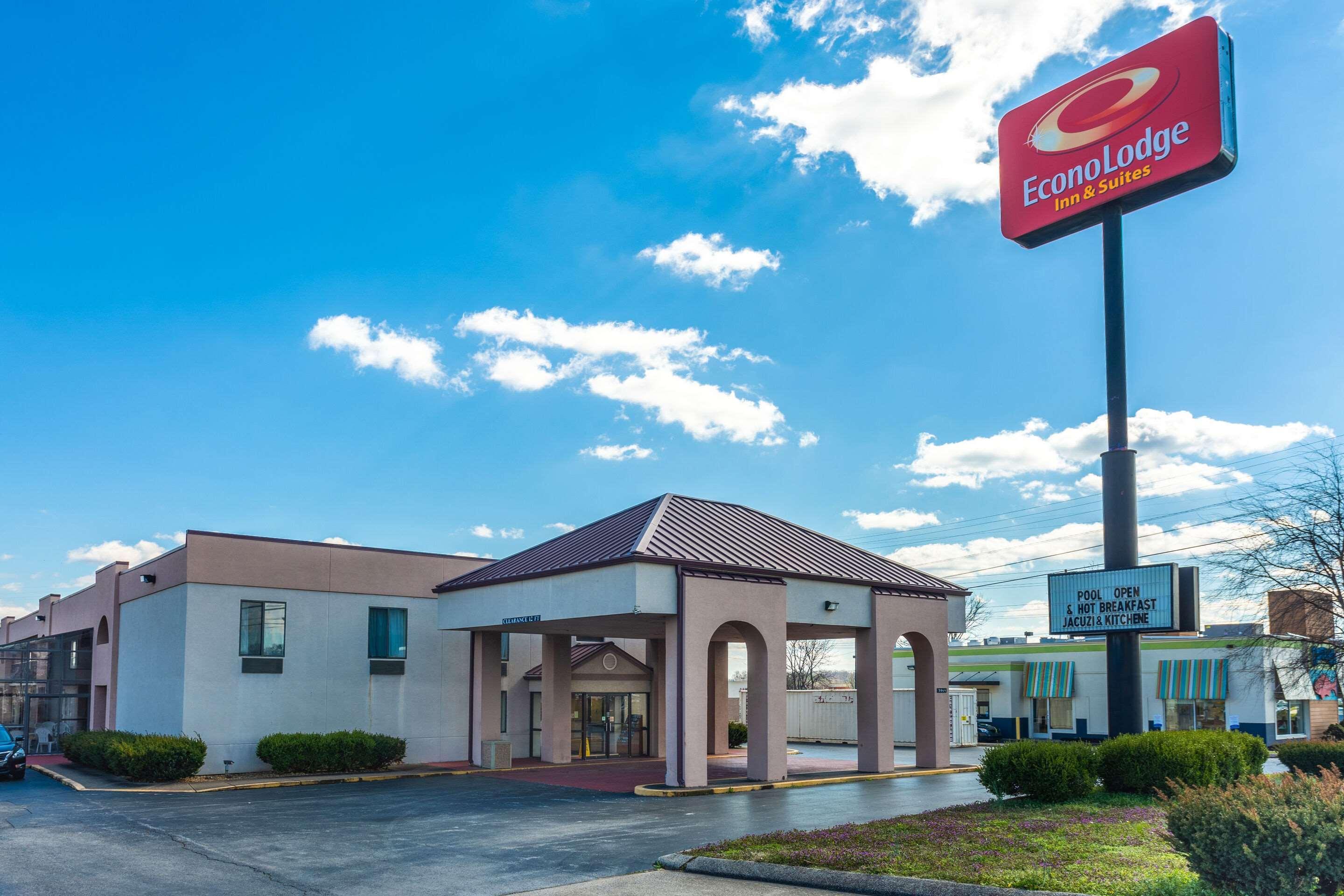 Econo Lodge & Suites קלארקסוויל מראה חיצוני תמונה