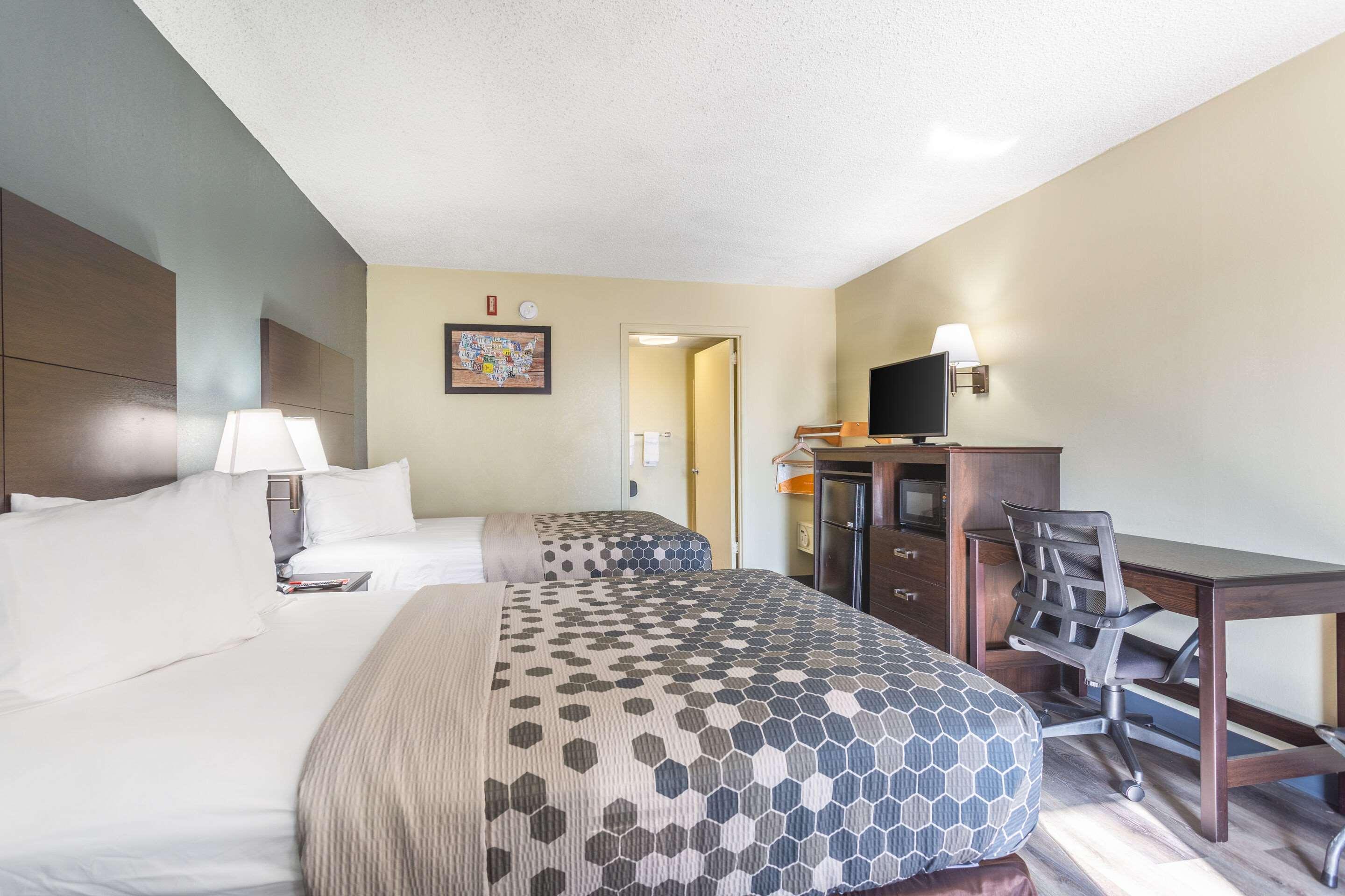 Econo Lodge & Suites קלארקסוויל מראה חיצוני תמונה