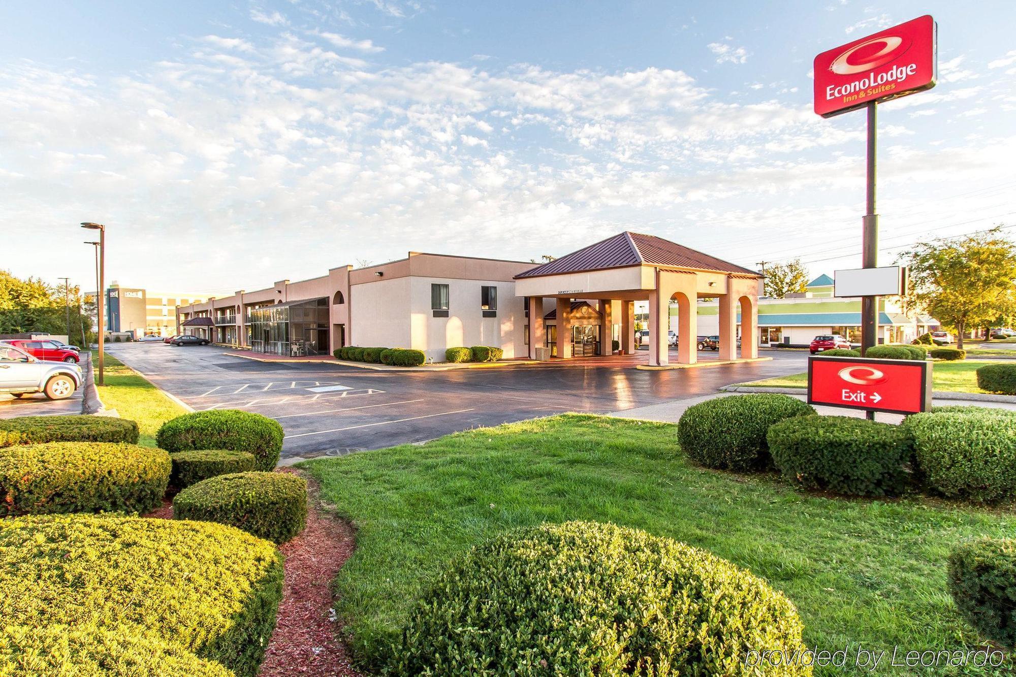 Econo Lodge & Suites קלארקסוויל מראה חיצוני תמונה